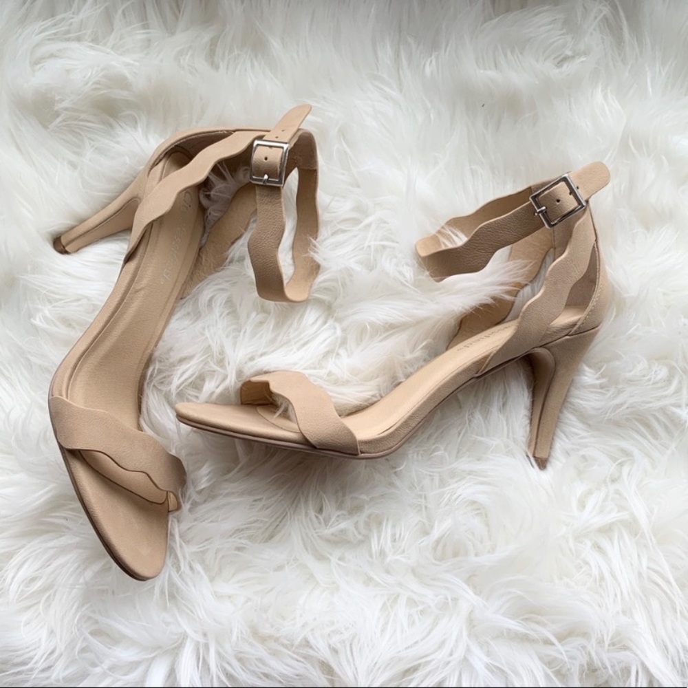 Beige/Nude Heels